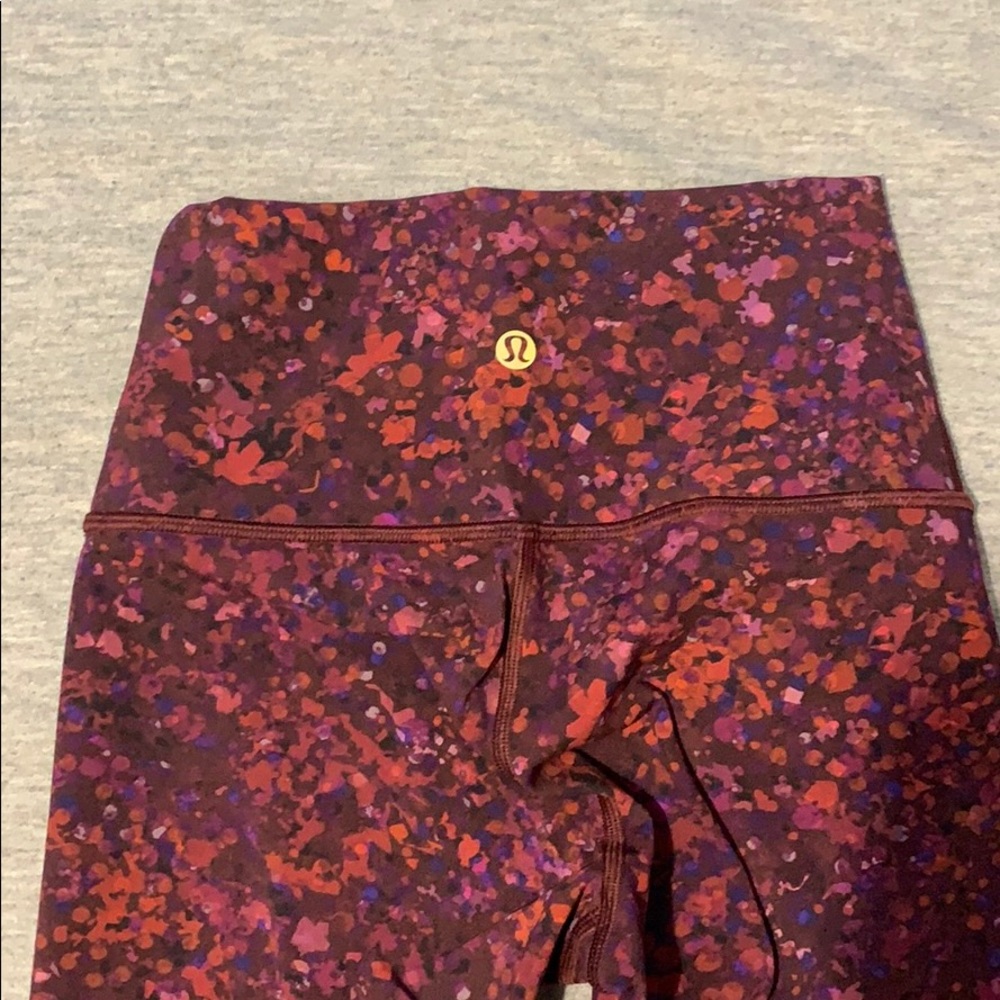 Lululemon tights - Picture 3 of 3